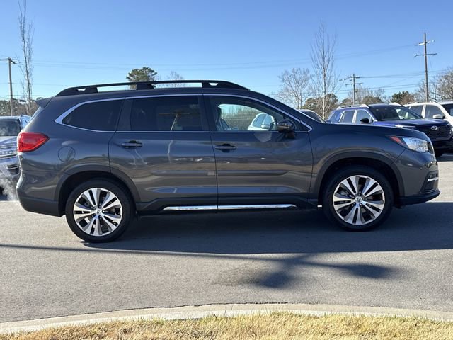 Used 2022 Subaru Ascent Limited image 2