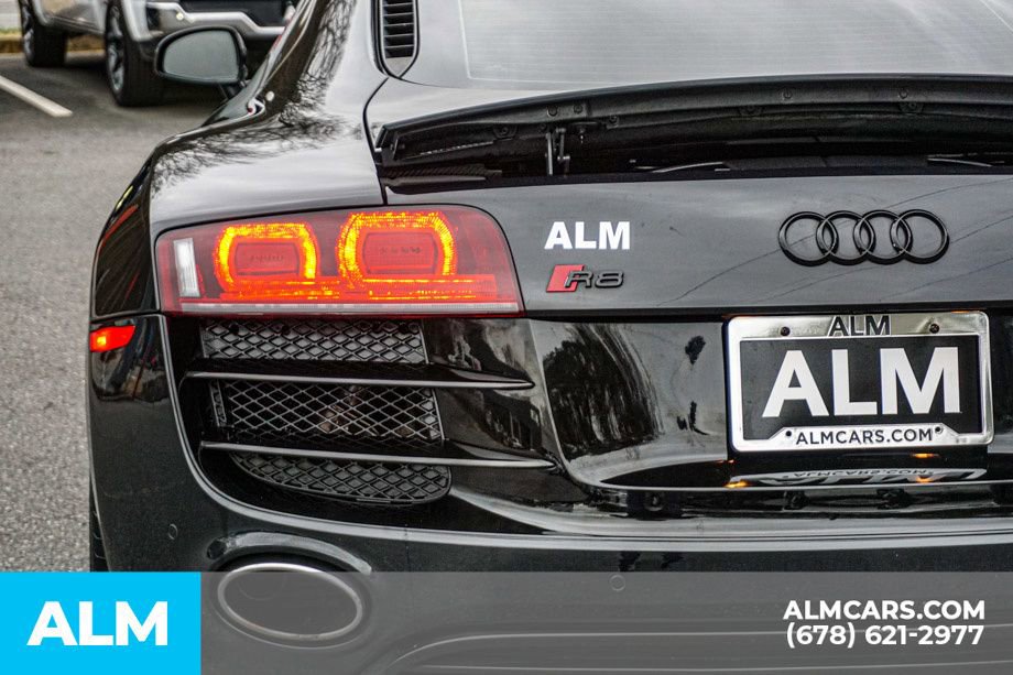 Used 2011 Audi R8 V10 image 13