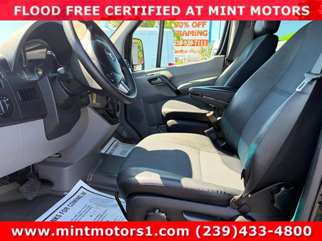 Used 2016 Mercedes-Benz Sprinter 2500 image 13