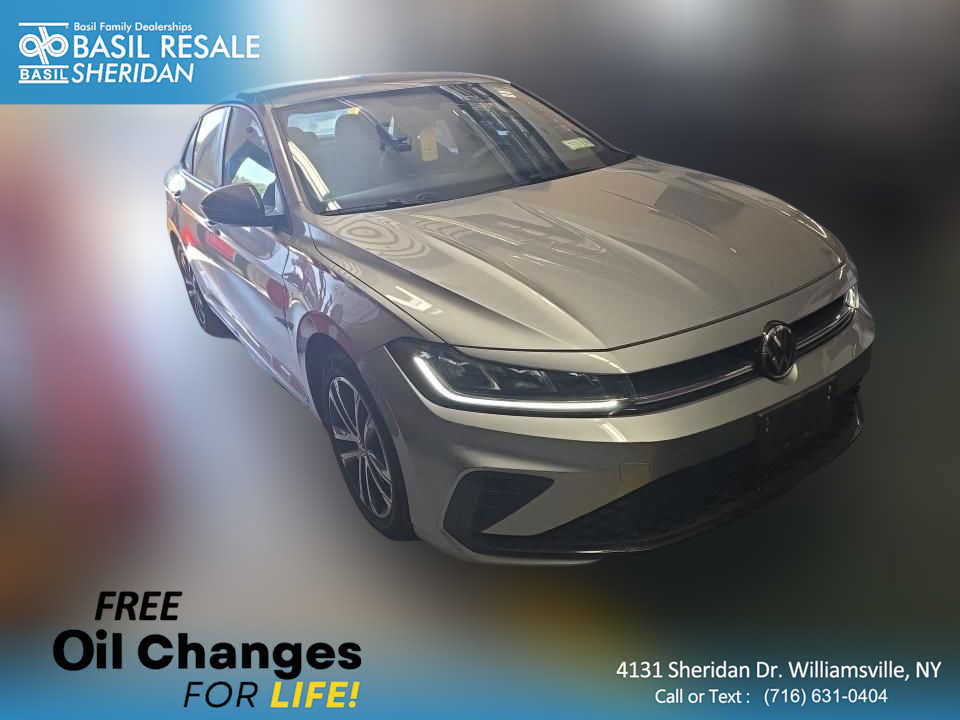 Used 2025 Volkswagen Jetta Sport FWD image 1