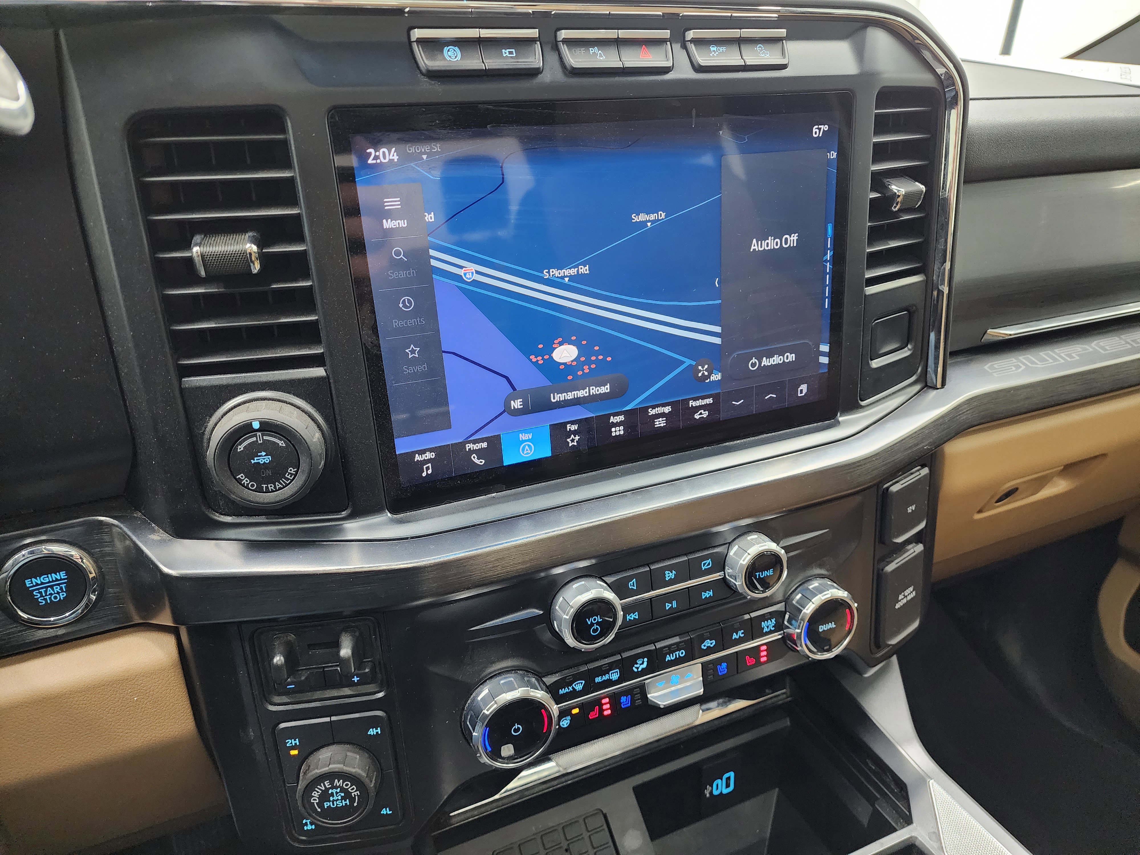 Used 2024 Ford F350 Lariat w/ Lariat Ultimate Package image 11