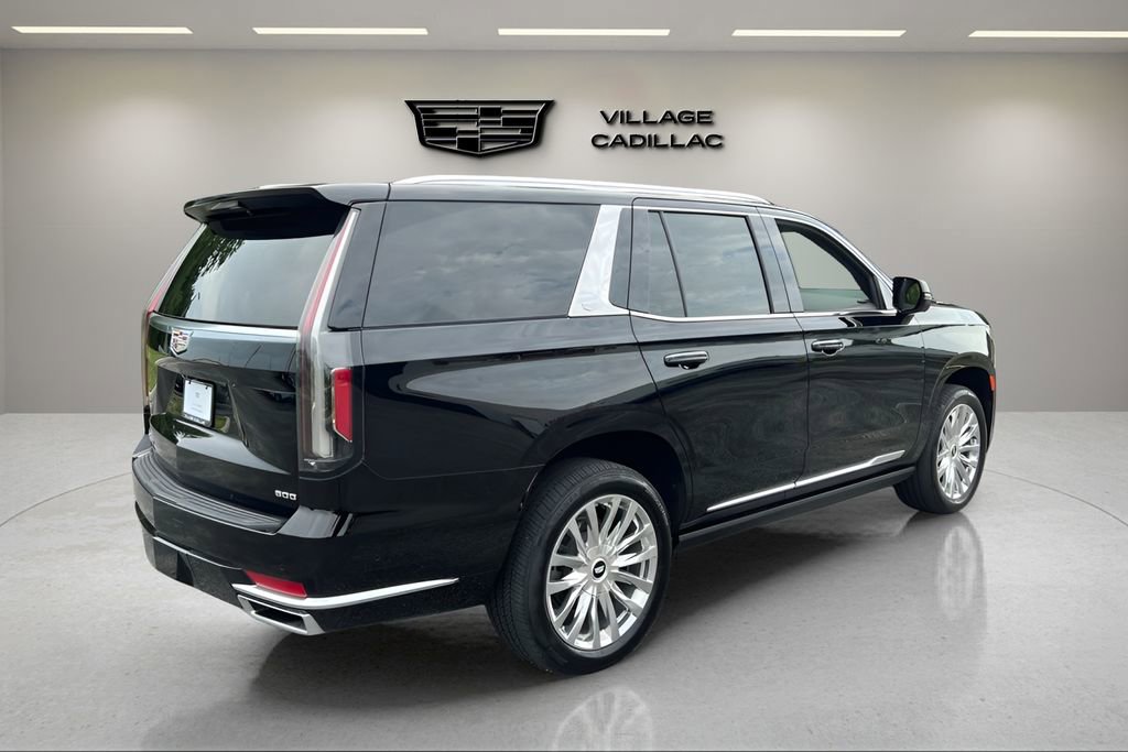 Used 2022 Cadillac Escalade Premium Luxury w/ Performance Package AWD/4WD image 5