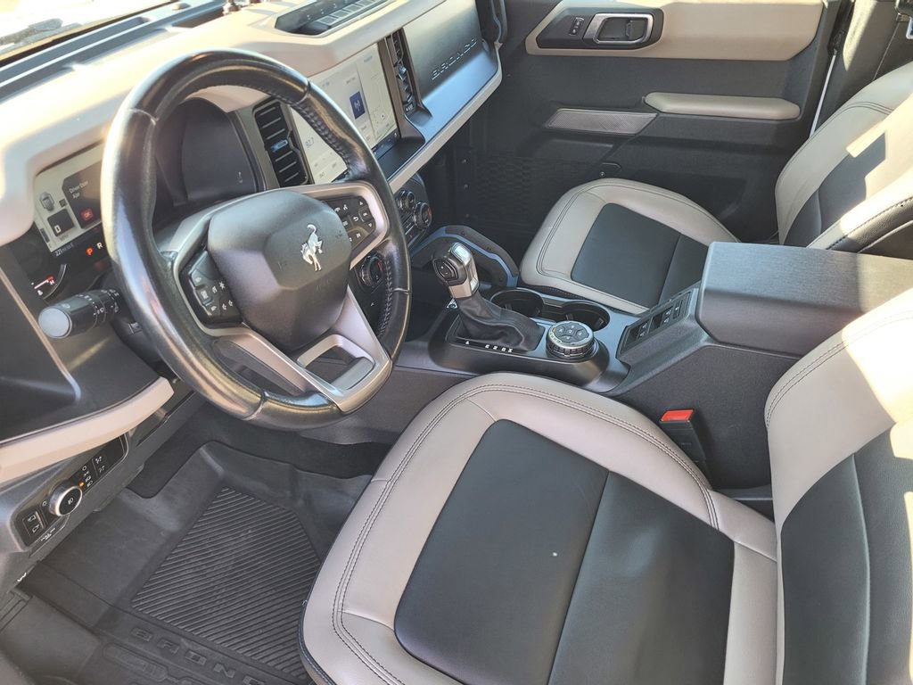 Used 2023 Ford Bronco Wildtrak image 9