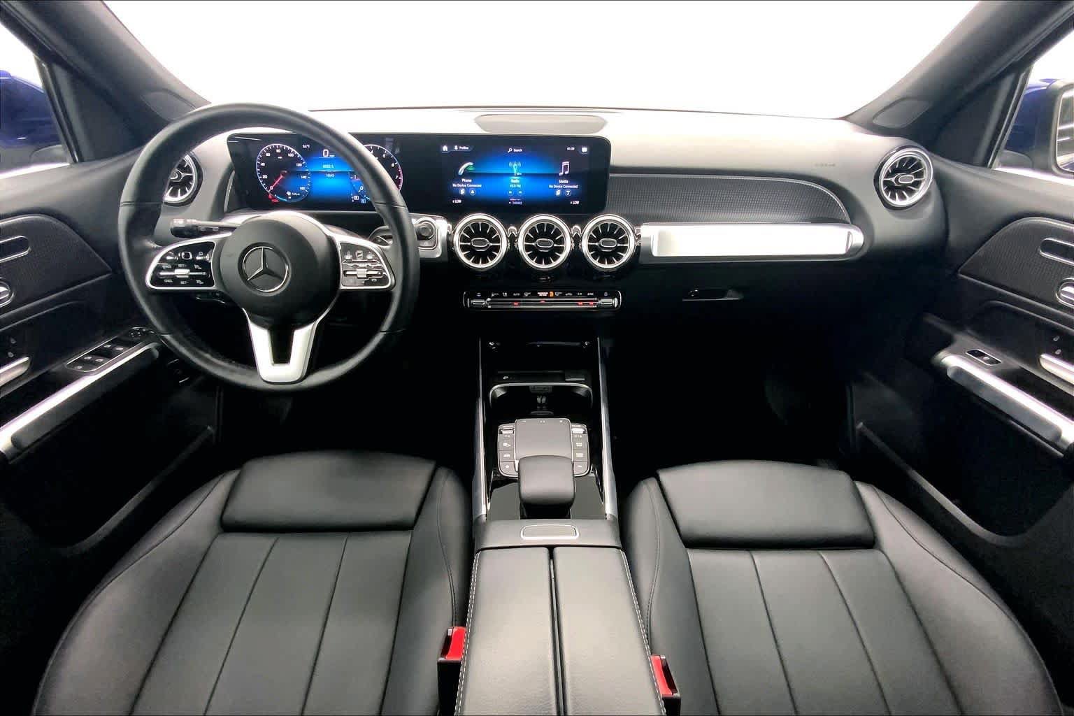 Certified 2022 Mercedes-Benz GLB 250 4MATIC image 18