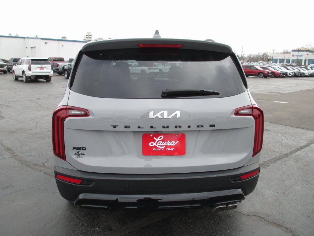 Used 2022 Kia Telluride SX w/ SX Prestige Package image 8