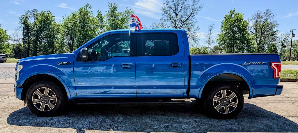 Used 2016 Ford F150 XLT w/ Equipment Group 302A Luxury RWD image 4