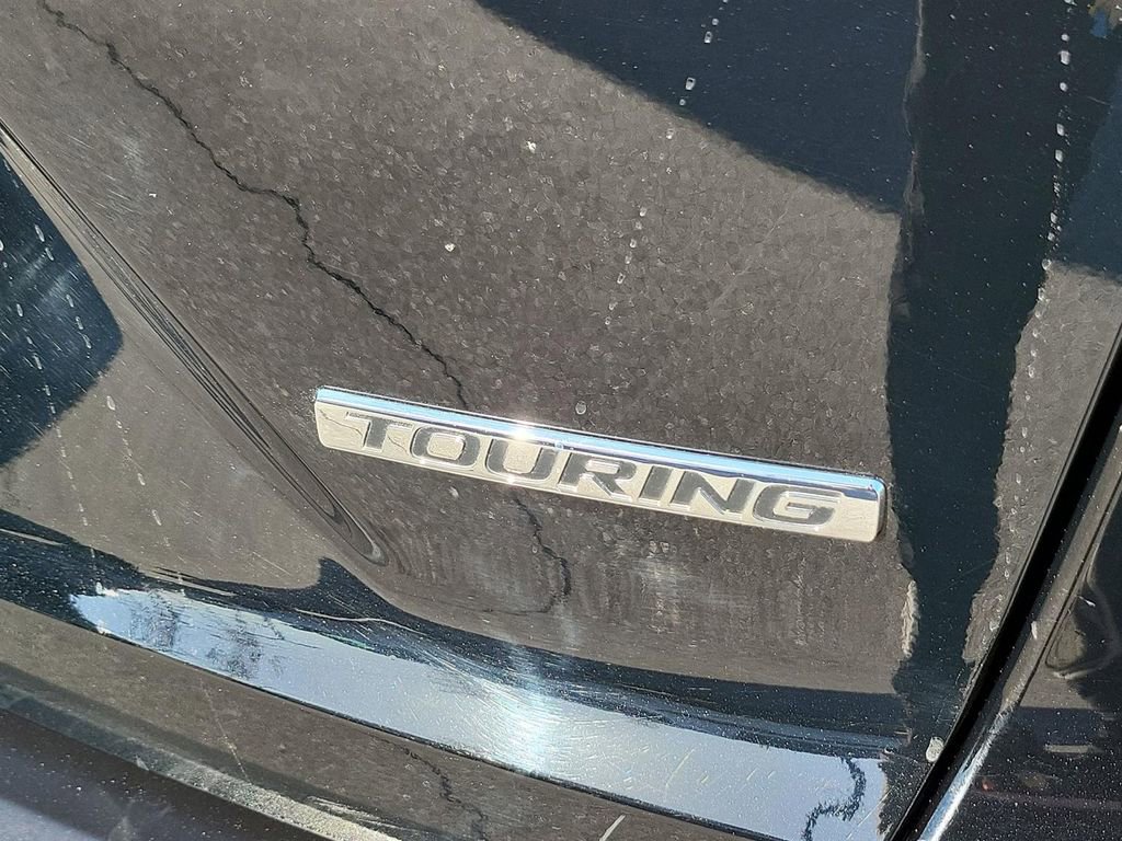 Used 2018 Honda CR-V Touring image 24