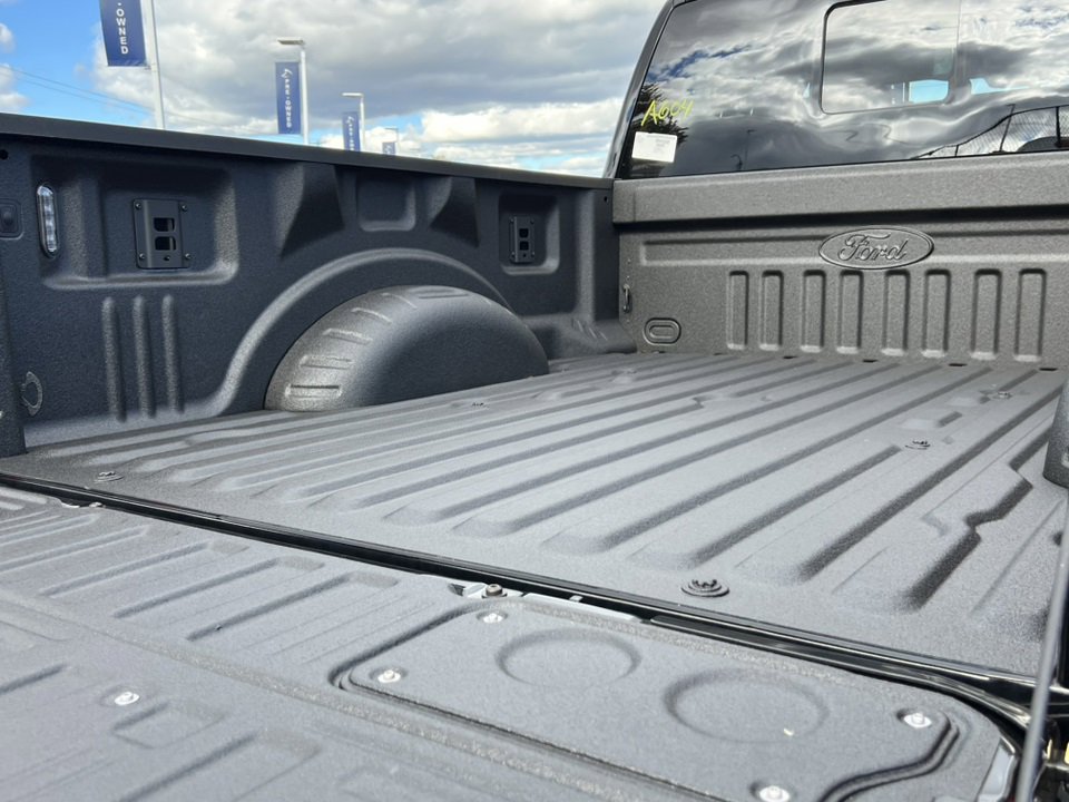 New 2026 Ford F250 4x4 Crew Cab Super Duty image 6