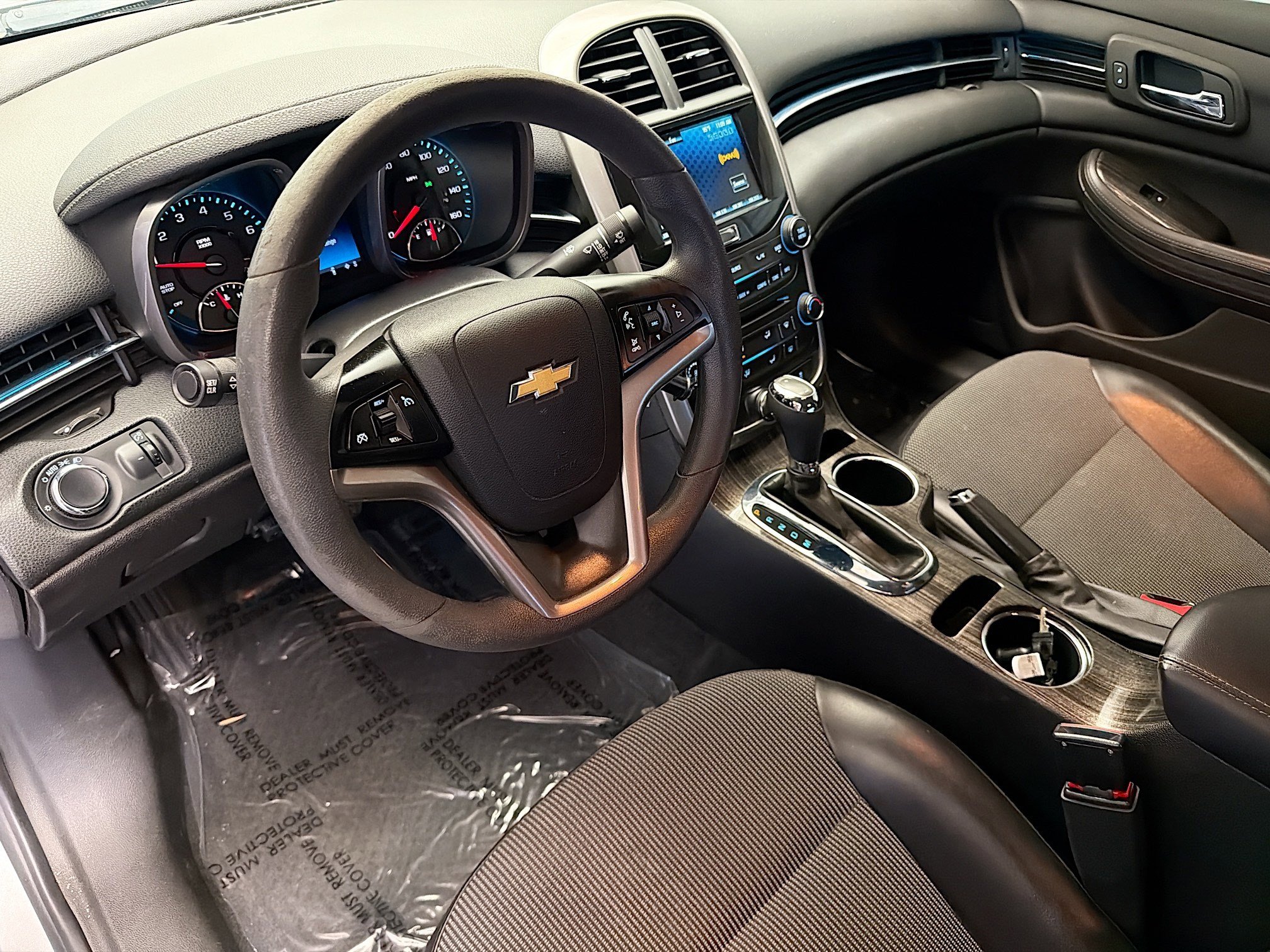 Used 2015 Chevrolet Malibu LT w/ Power Convenience Package FWD image 7