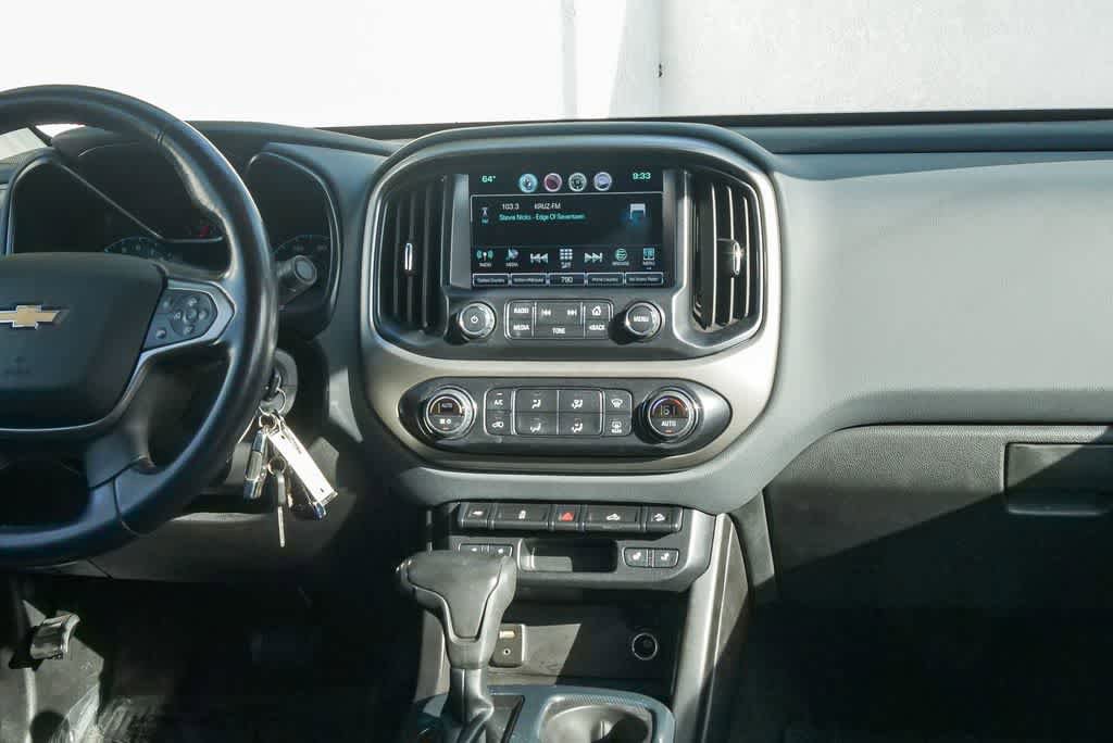 Used 2016 Chevrolet Colorado Z71 image 11