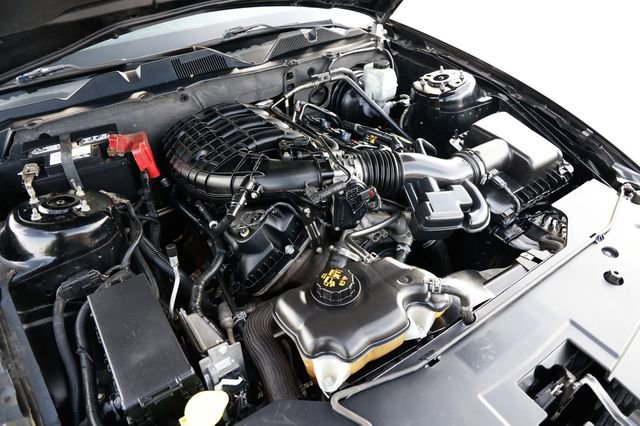 Used 2012 Ford Mustang Coupe image 60