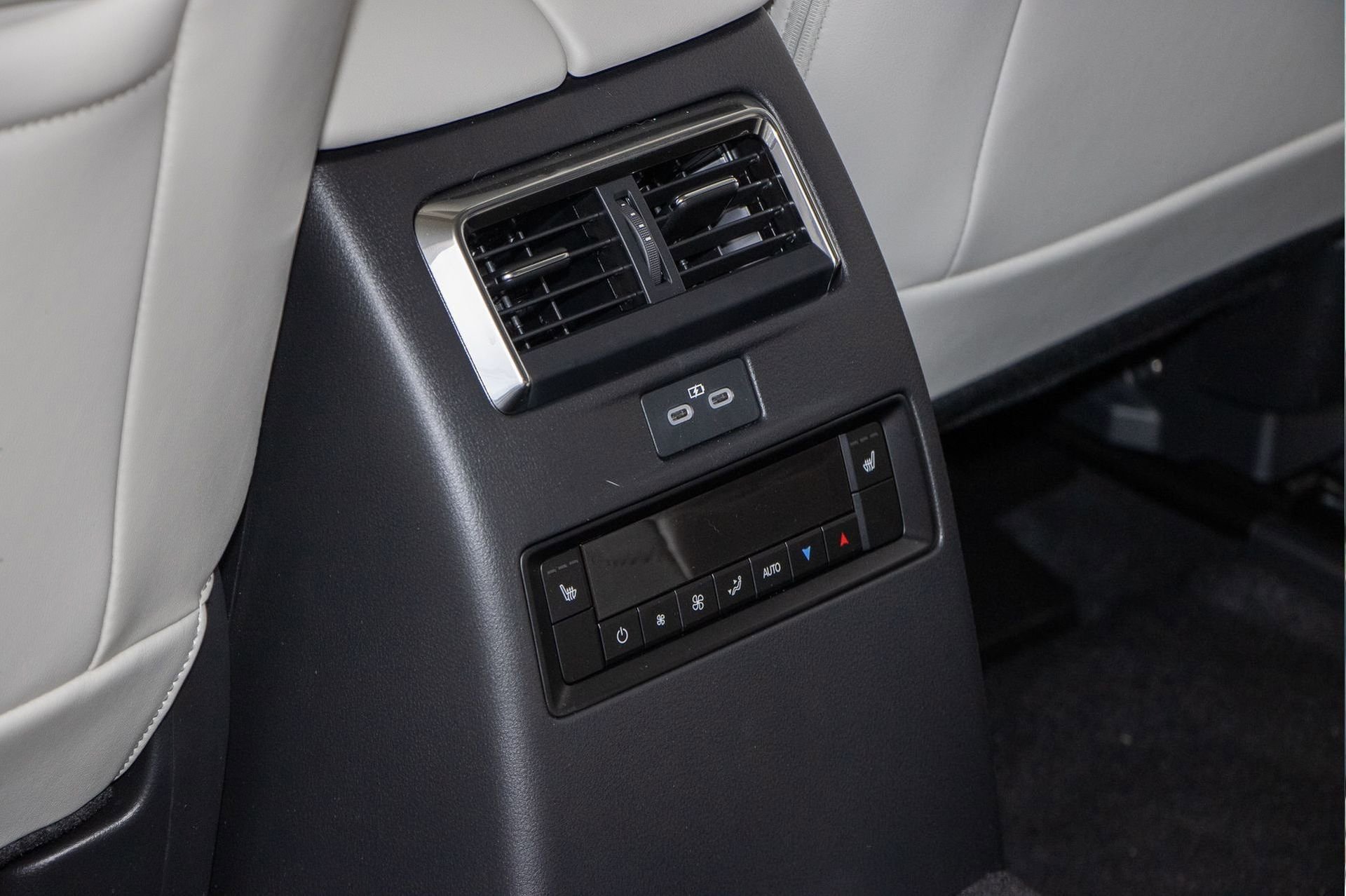 New 2024 MAZDA CX-90 3.3 Turbo w/ Premium Plus Pkg image 21