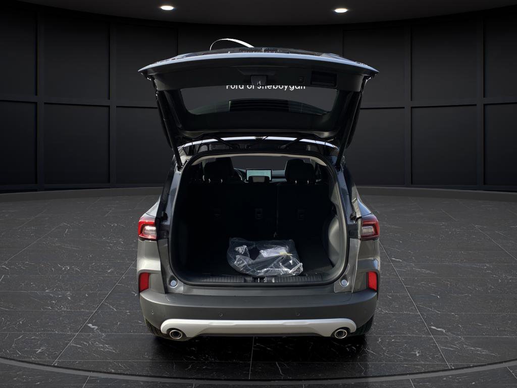 New 2026 Ford Escape Active w/ Active Premium Tech Pack image 16