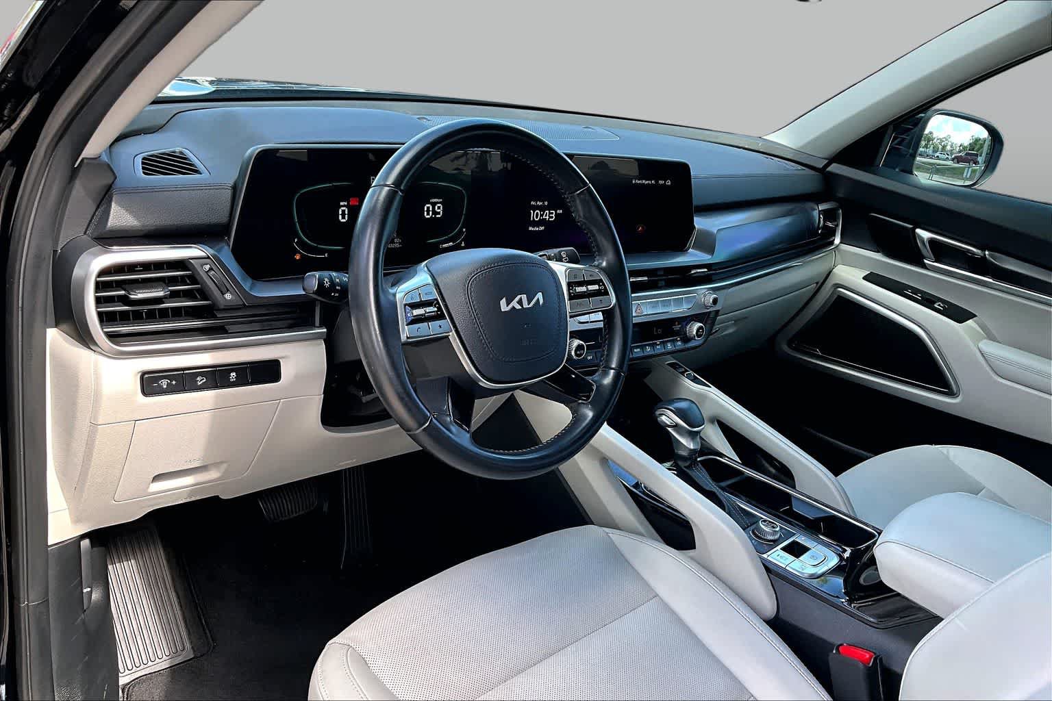 Used 2023 Kia Telluride S w/ S Sunroof Package AWD/4WD image 18
