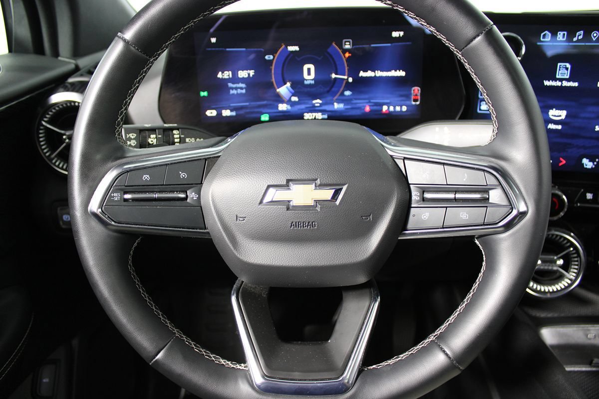 Used 2024 Chevrolet Blazer EV LT AWD/4WD image 15