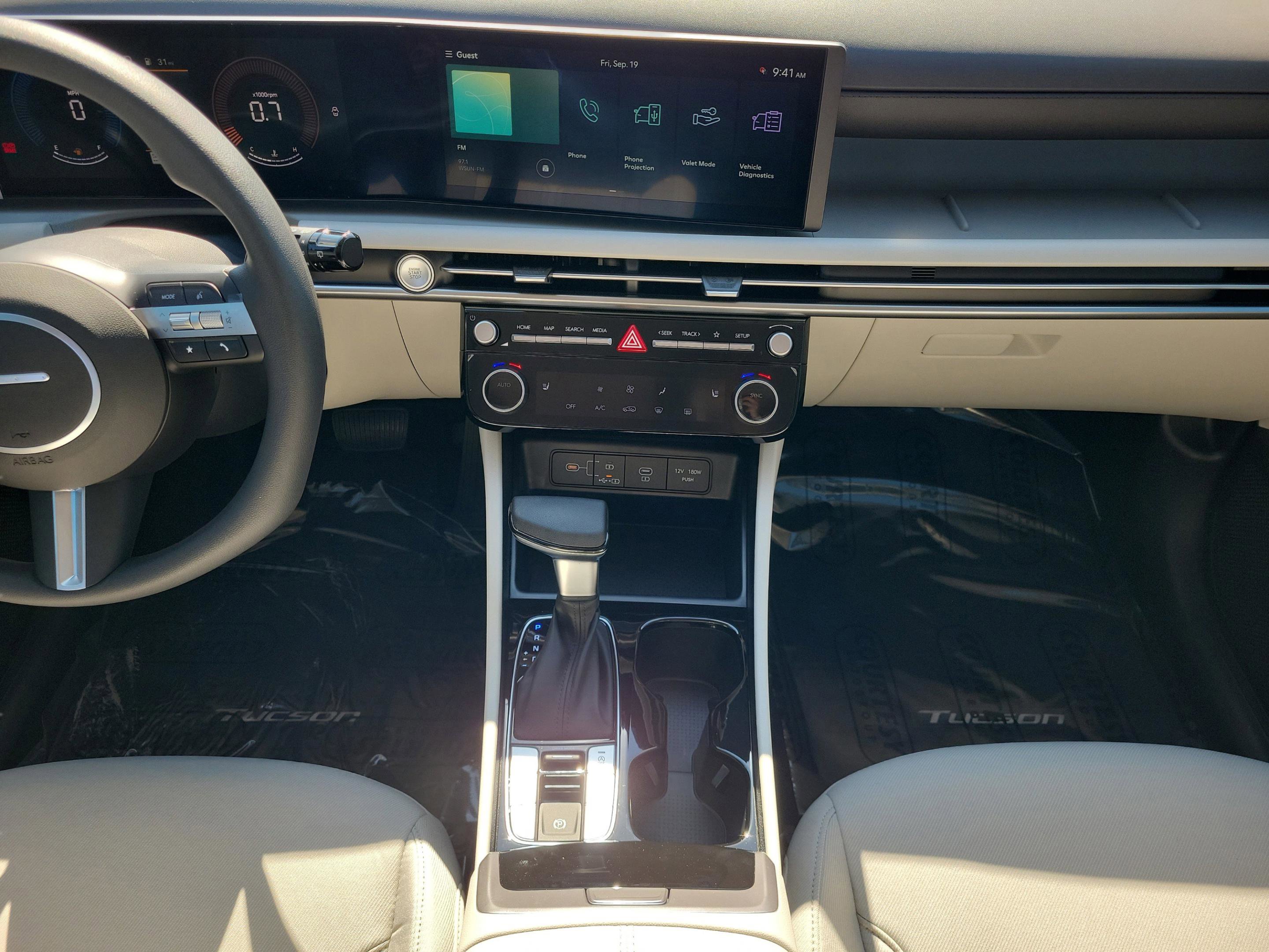 New 2026 Hyundai Tucson SEL image 15