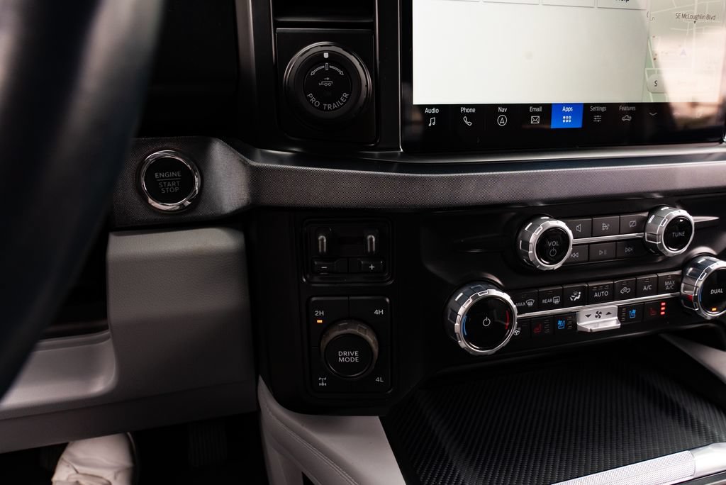 Used 2023 Ford F350 Limited AWD/4WD image 19