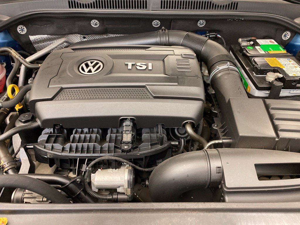 Used 2018 Volkswagen Jetta SEL FWD image 24
