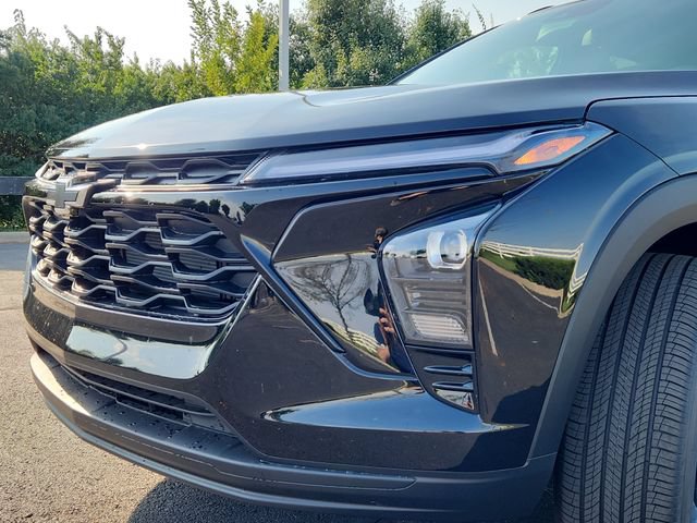 New 2026 Chevrolet Trax LT w/ Driver Confidence Package FWD image 10