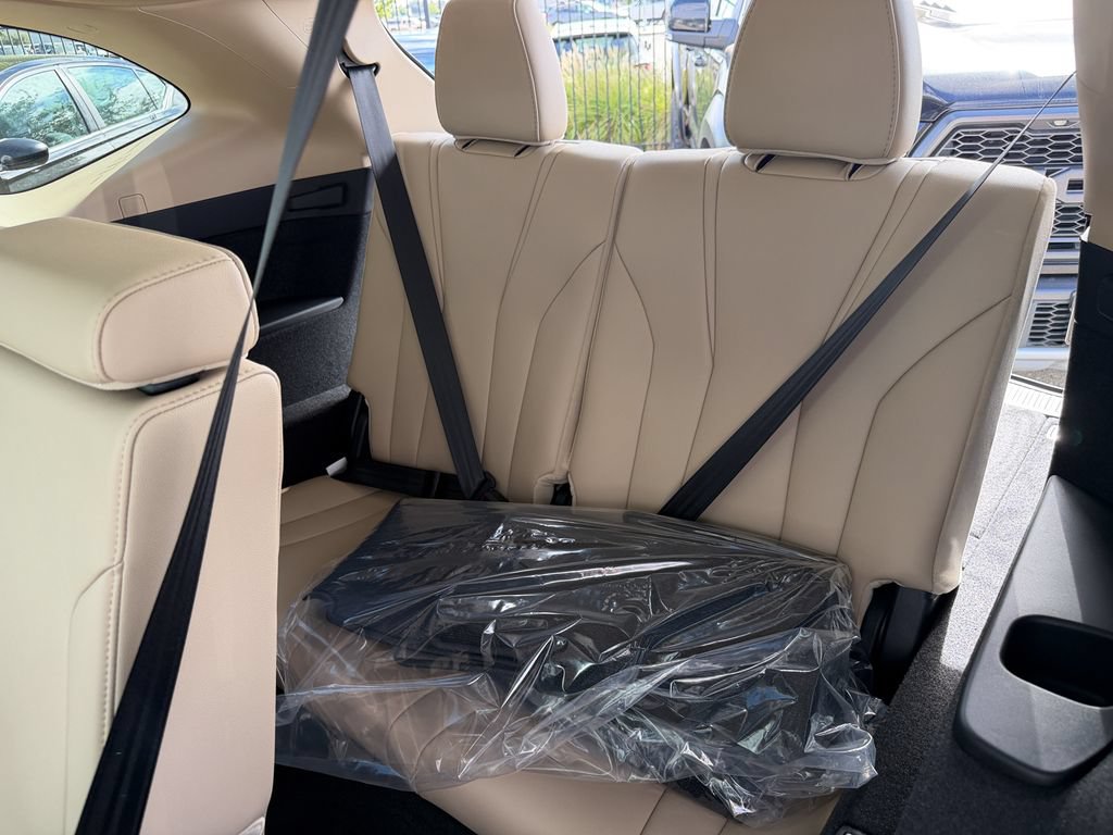 New 2026 Acura MDX SH-AWD image 25