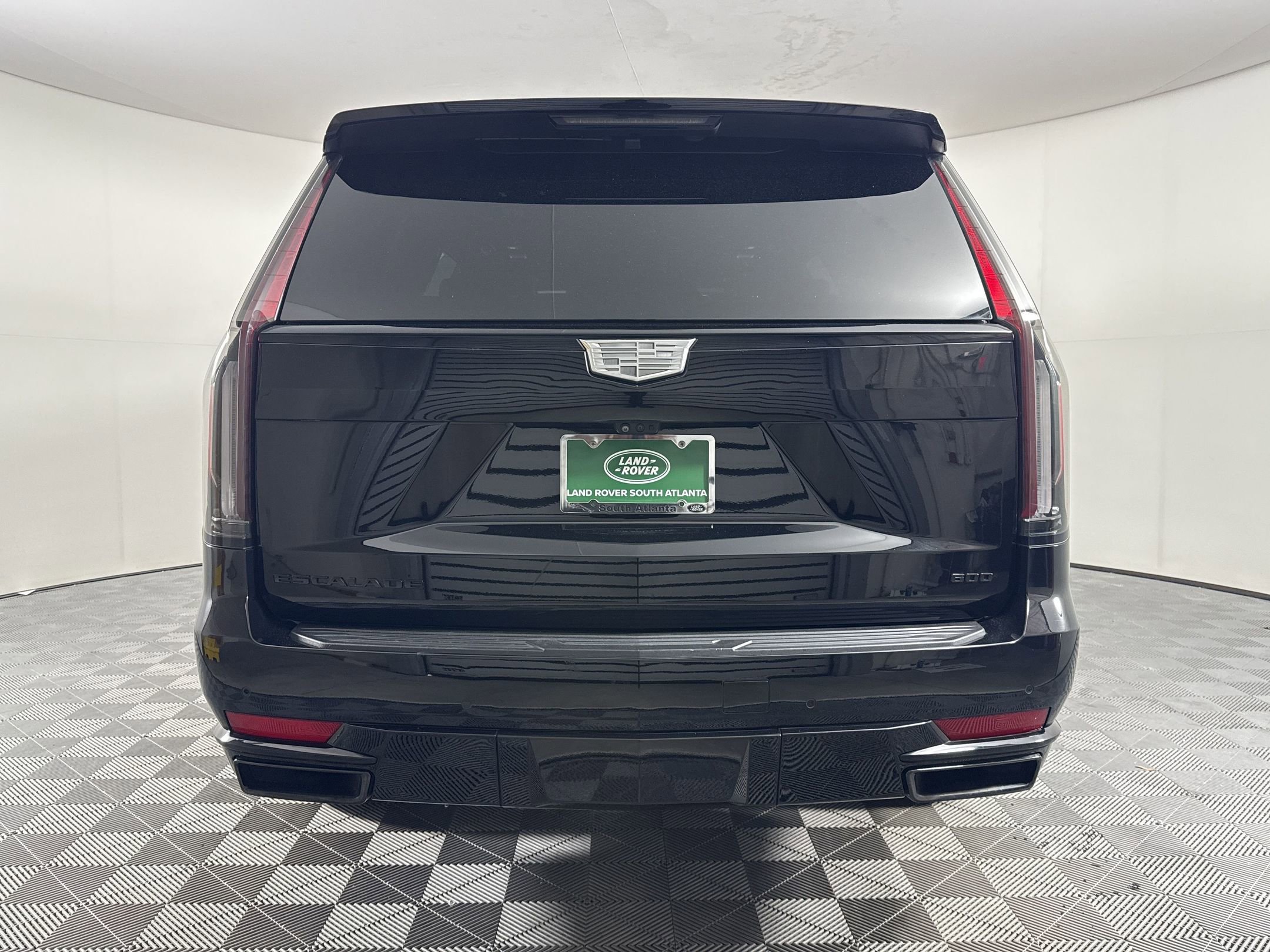Used 2022 Cadillac Escalade Sport w/ Touring Package image 11