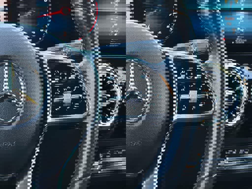 Used 2021 Mercedes-Benz GLA 250 image 14