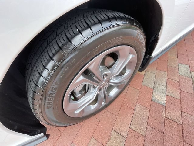 Certified 2024 Honda Accord EX image 26