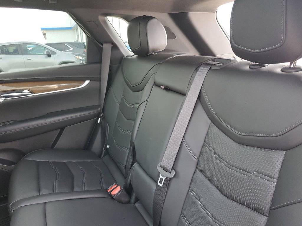 Used 2020 Cadillac XT5 Premium Luxury w/ Platinum Package AWD/4WD image 34