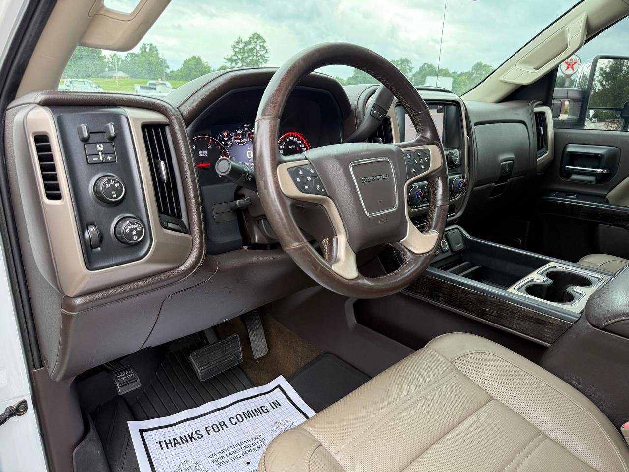 Used 2016 GMC Sierra 2500 Denali w/ Duramax Plus Package AWD/4WD image 12