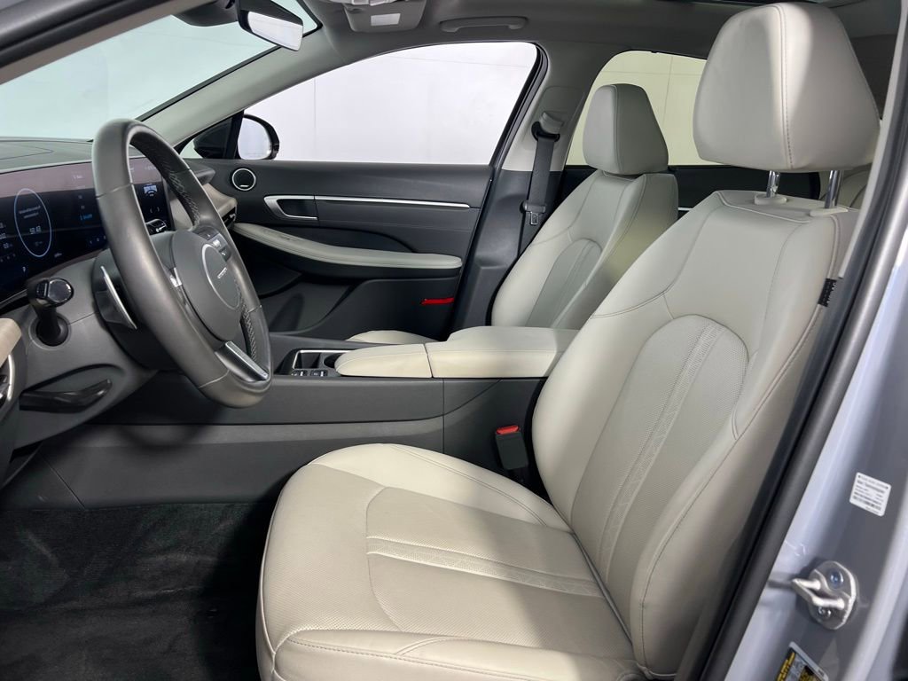 Used 2024 Hyundai Sonata Limited image 26
