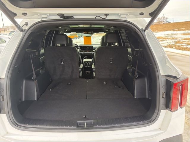 Used 2025 Kia Sorento SX Prestige image 14