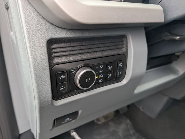 New 2026 Ford F250 XLT w/ XLT Premium Package image 18