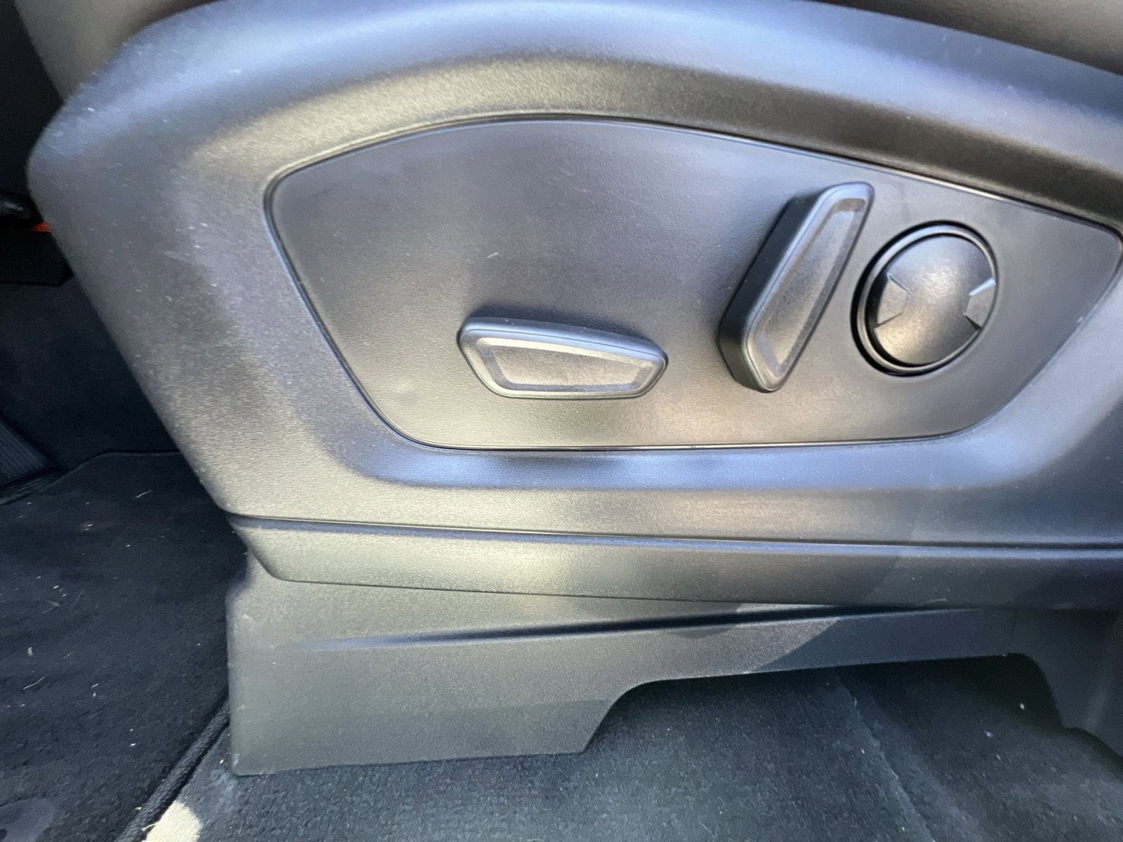 New 2026 Ford Explorer ST-Line w/ ST-Line Street Pack AWD/4WD image 22
