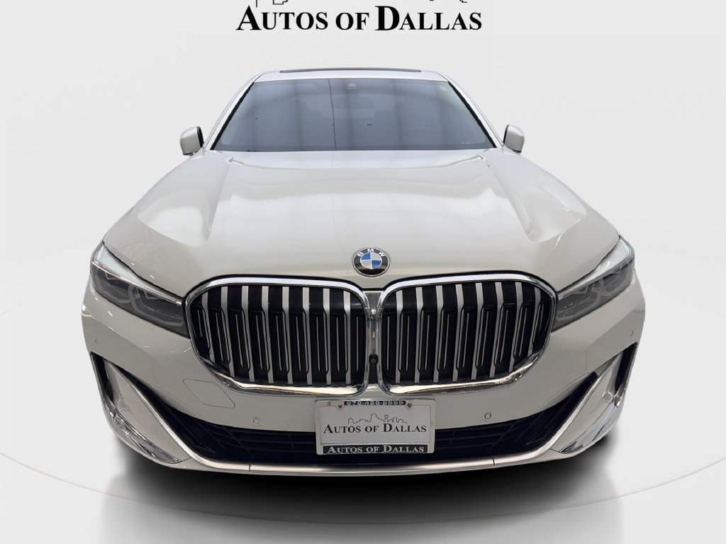 Used 2021 BMW 750i xDrive w/ Executive Package AWD/4WD image 4