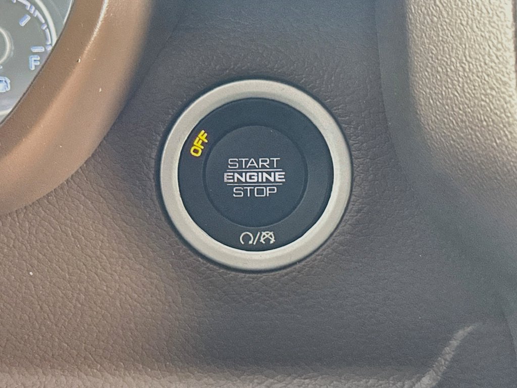 Used 2020 RAM 1500 Laramie AWD/4WD image 28