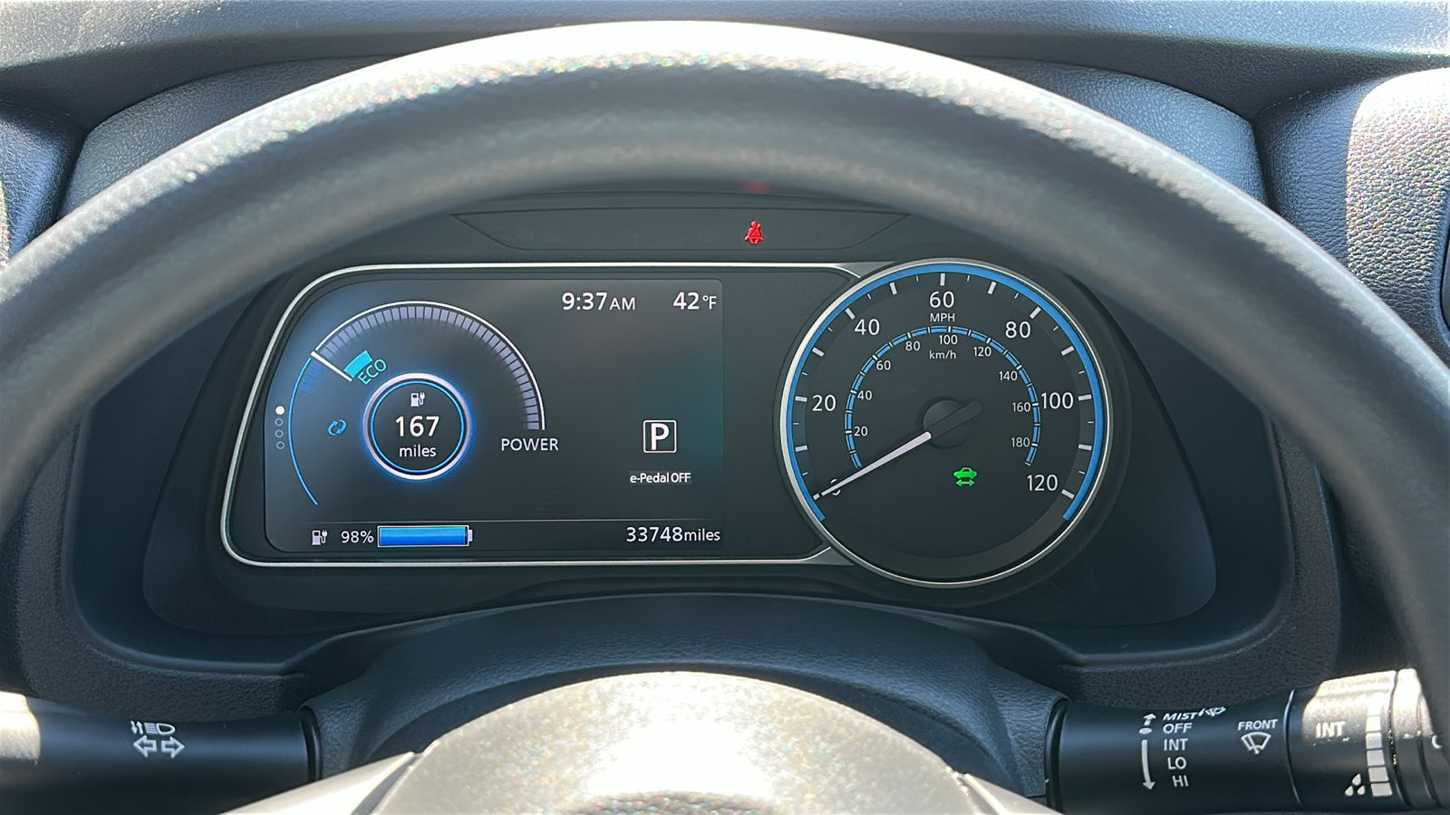 Certified 2022 Nissan Leaf S image 17