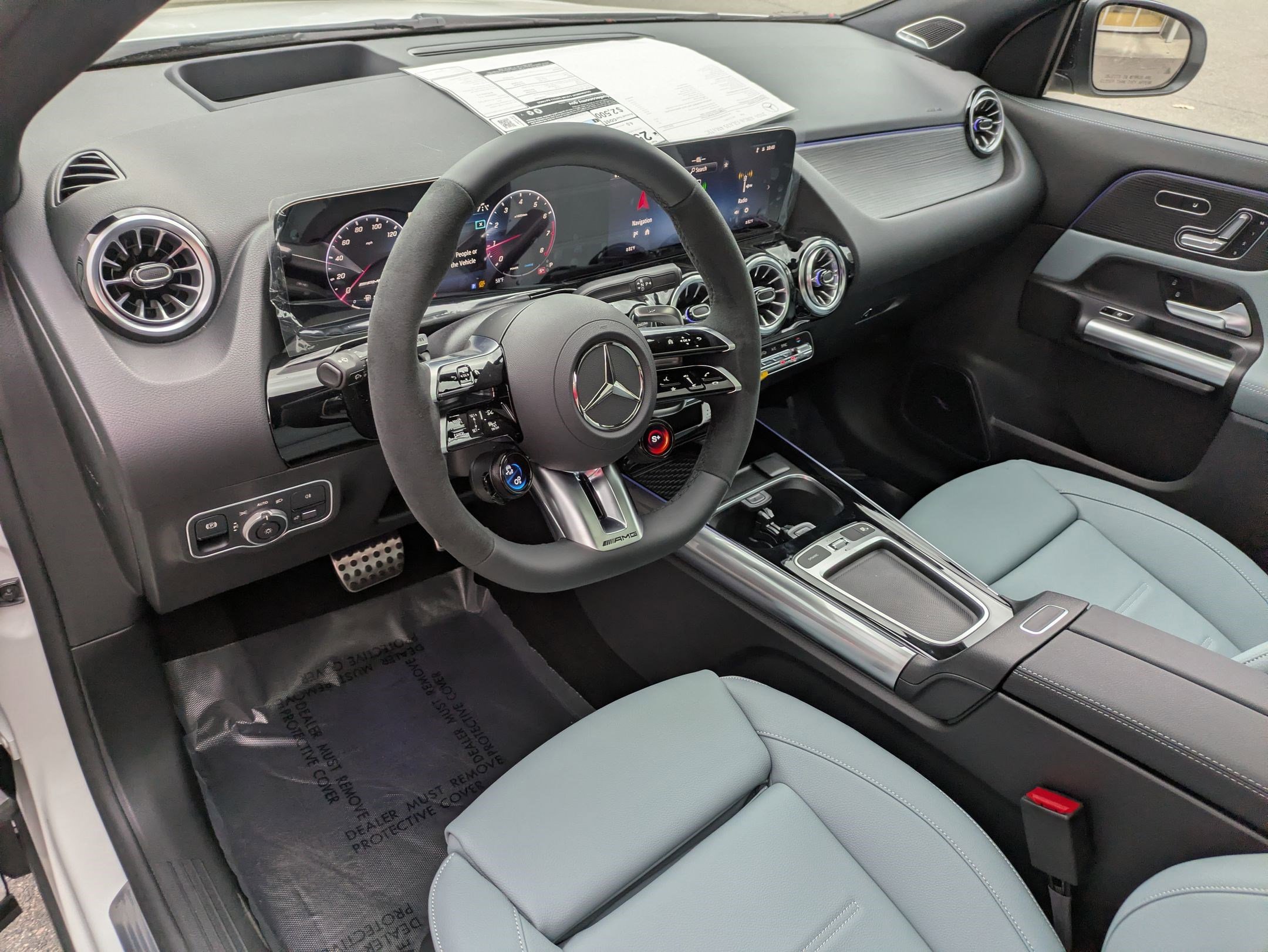 New 2026 Mercedes-Benz GLA 35 AMG 4MATIC image 12