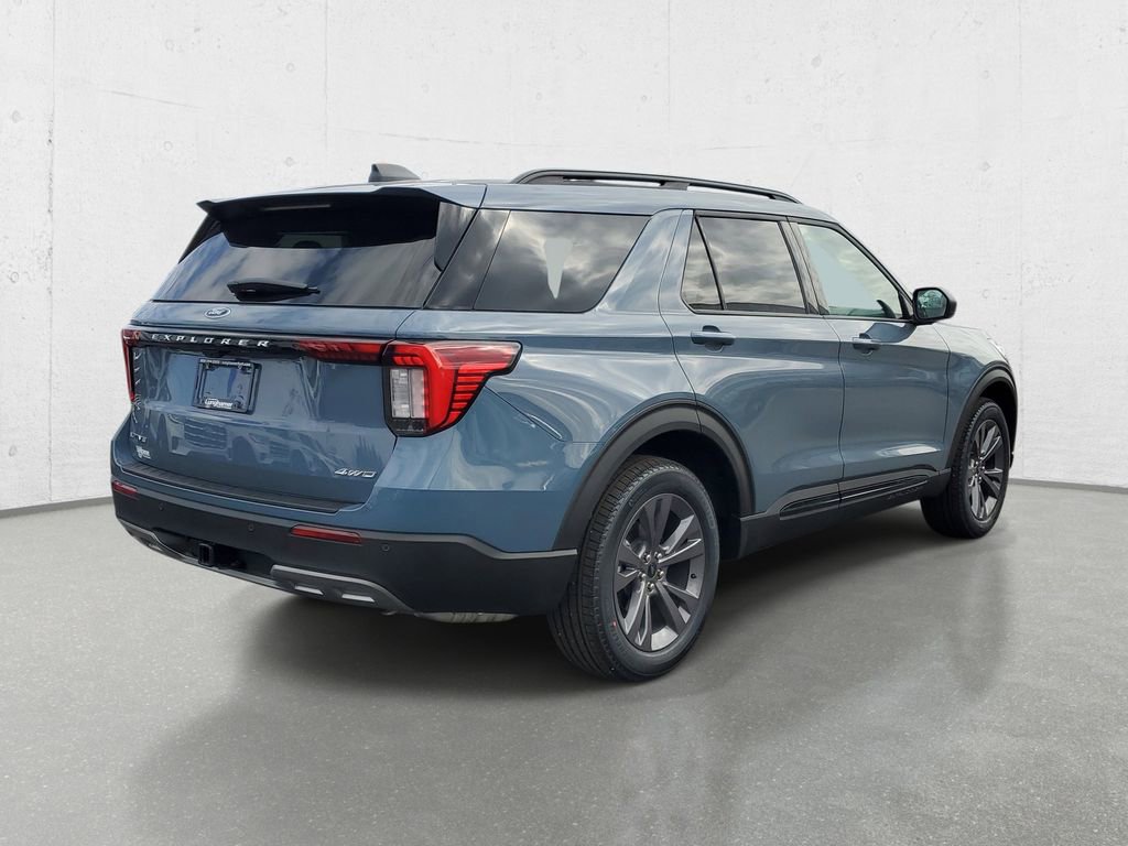 New 2026 Ford Explorer Active image 7