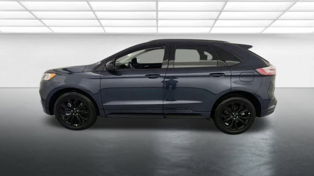New 2024 Ford Edge SE w/ Black Appearance Package AWD/4WD image 5