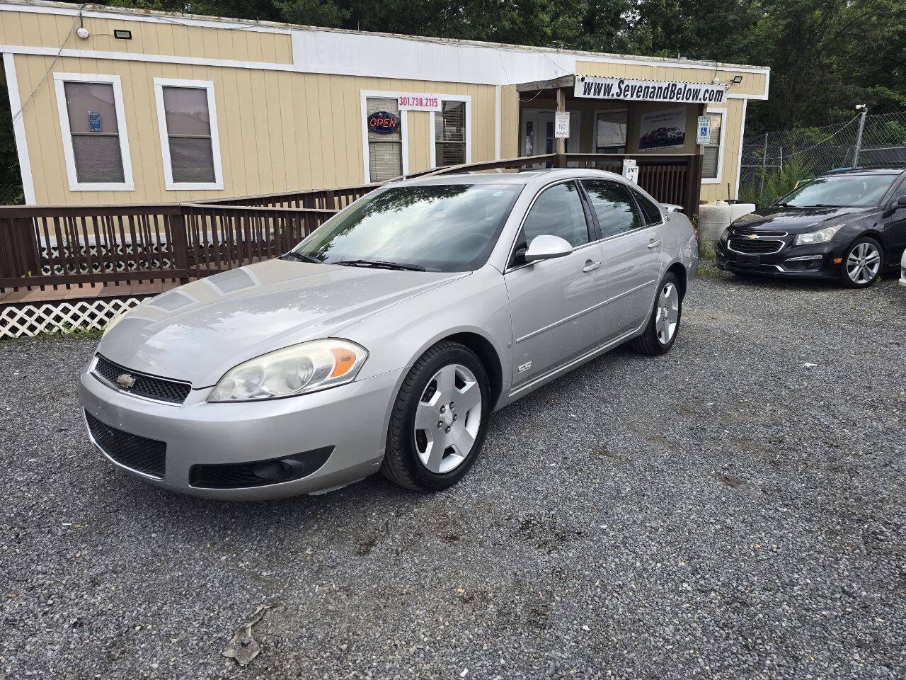 Used 2007 Chevrolet Impala SS w/ Convenience Package FWD image 3