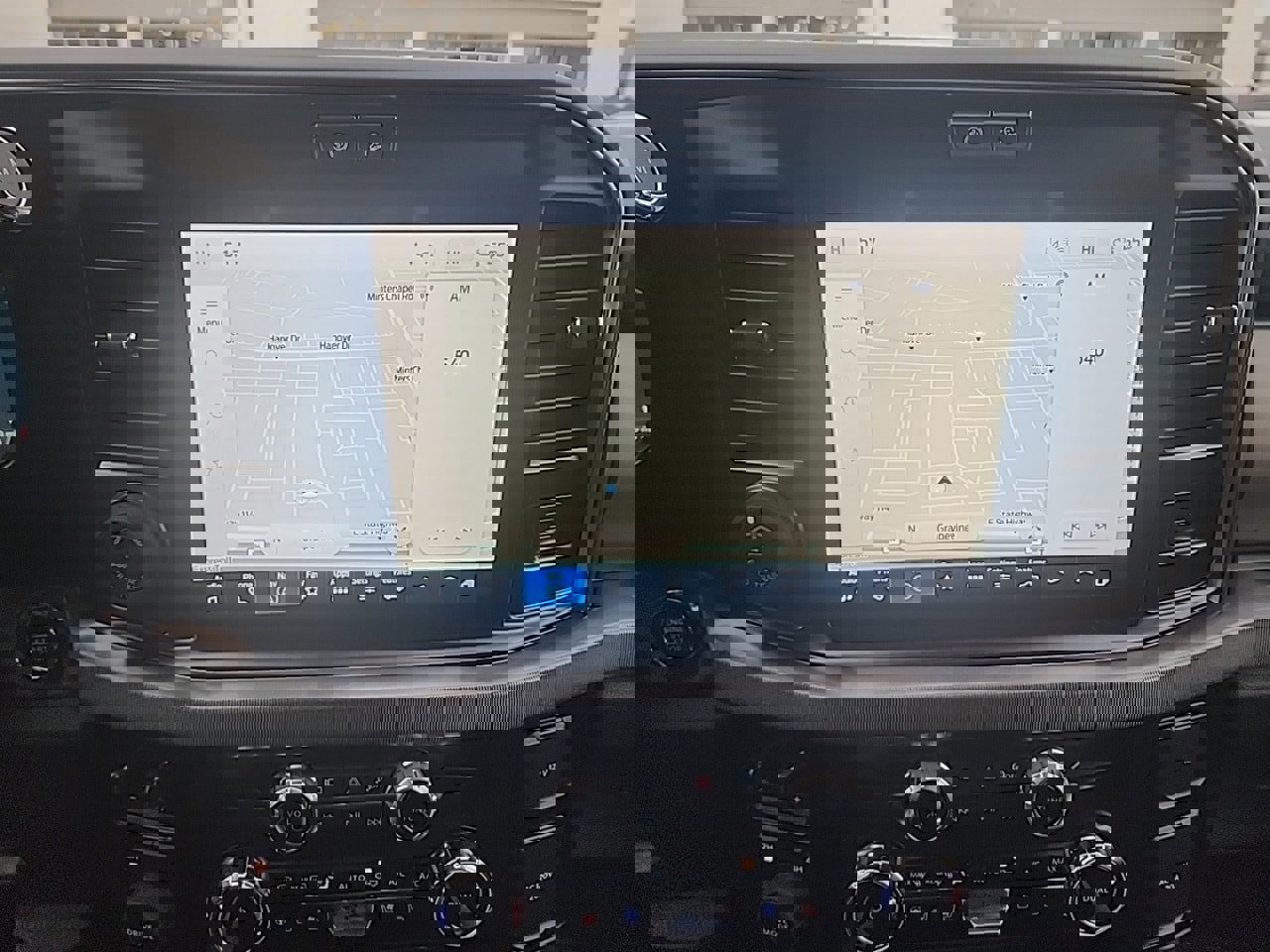 Used 2026 Ford F450 Platinum w/ FX4 Off-Road Package image 8