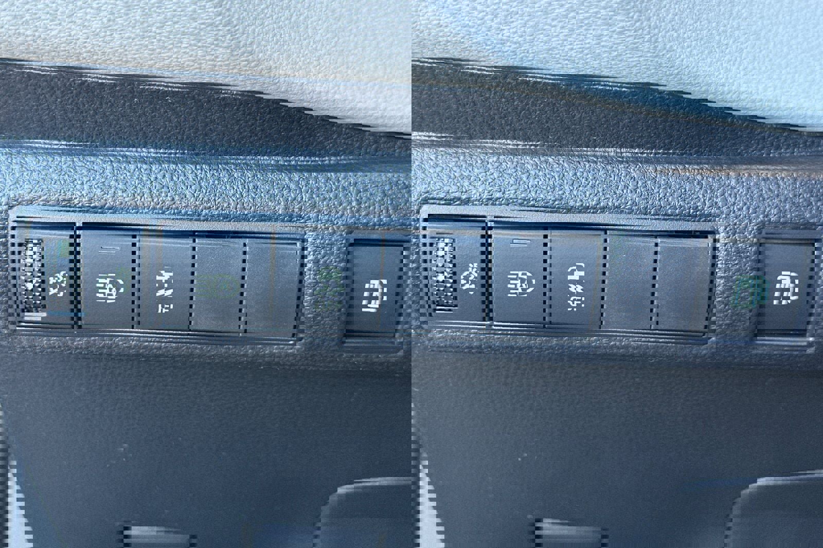 New 2026 Toyota Corolla SE image 30