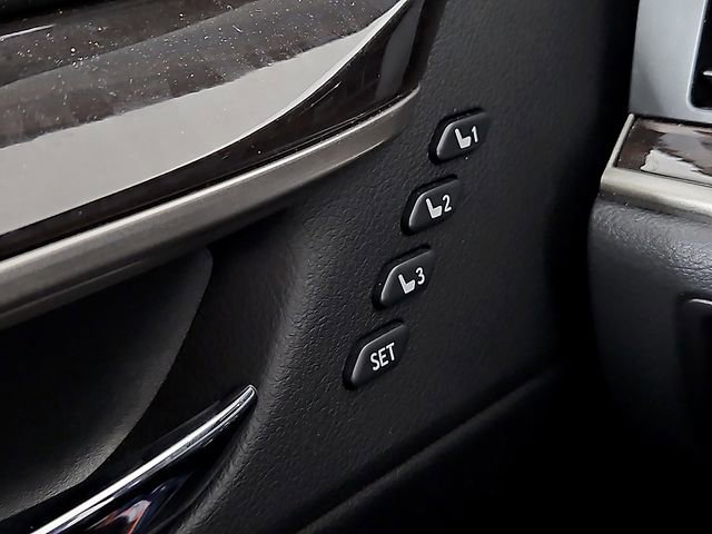 Used 2018 Lexus ES 350 w/ Luxury Package w/Wood Trim FWD image 28