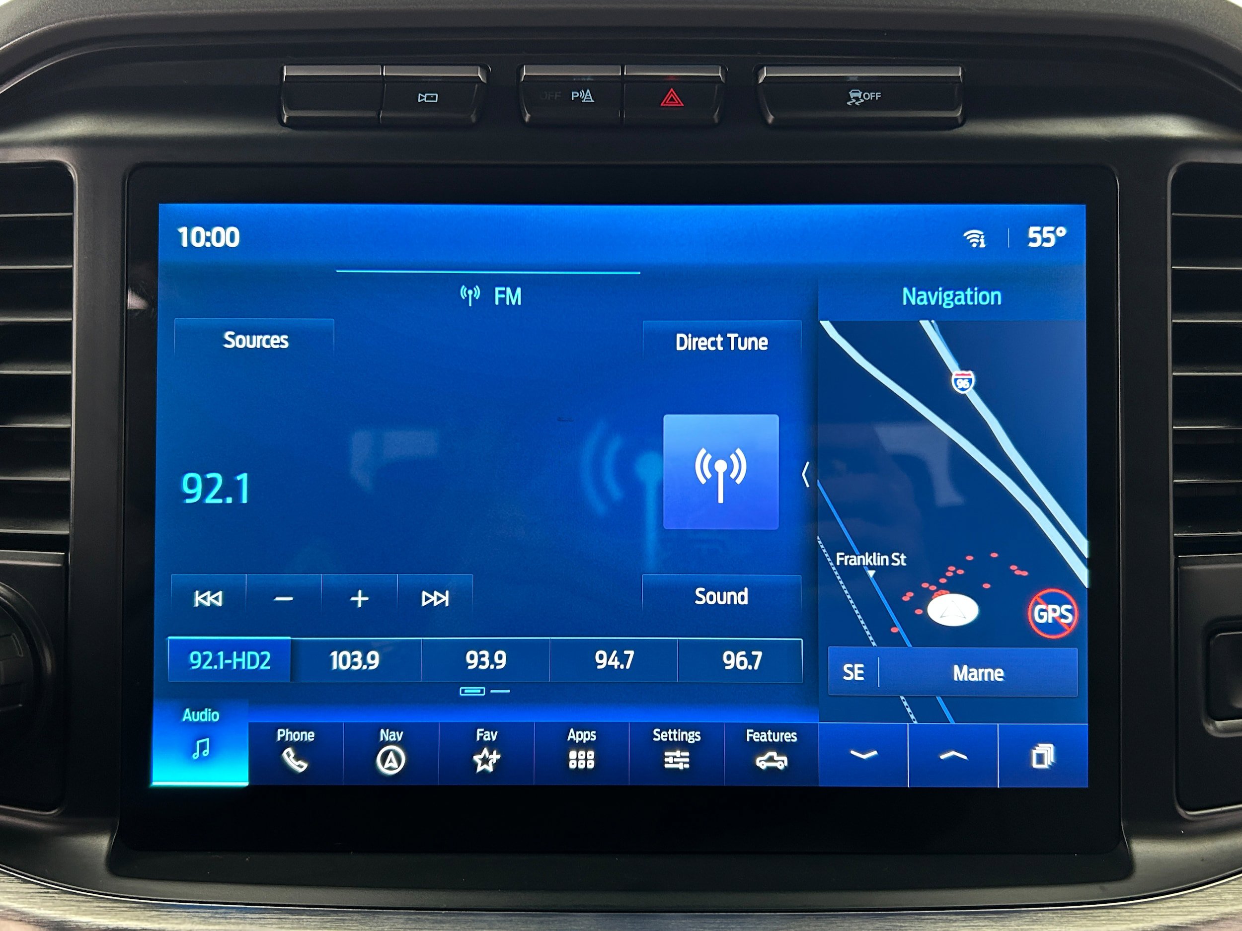 Used 2022 Ford F150 Lariat w/ Equipment Group 502A High AWD/4WD image 5
