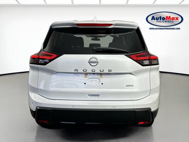 Used 2025 Nissan Rogue SV AWD/4WD image 7