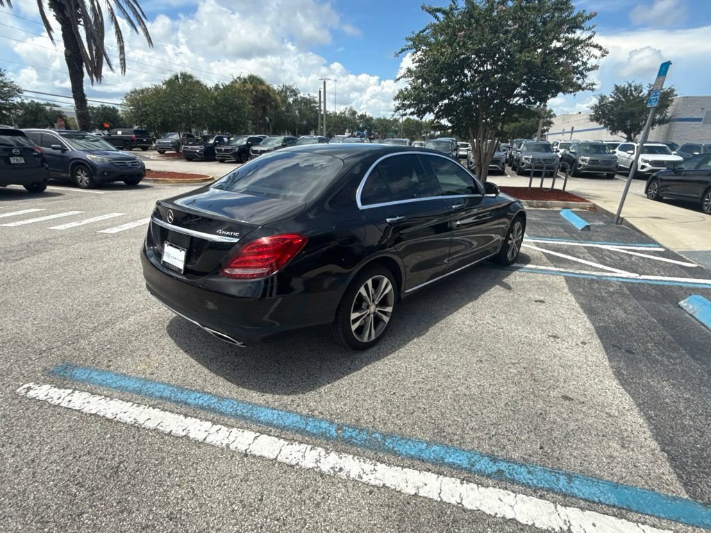 Used 2015 Mercedes-Benz C 300 4MATIC Sedan image 9