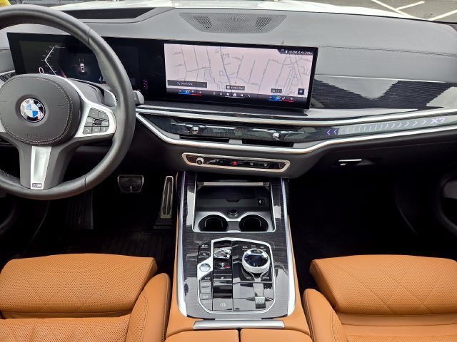 Certified 2025 BMW X7 xDrive40i w/ Executive Package AWD/4WD image 15