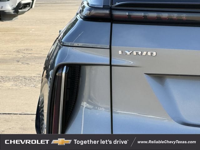 Used 2024 Cadillac Lyriq Luxury RWD image 9