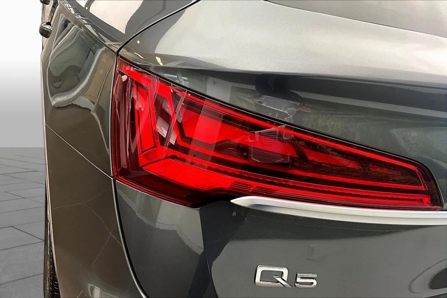Certified 2023 Audi Q5 2.0T Premium Plus w/ Premium Plus Package AWD/4WD image 27