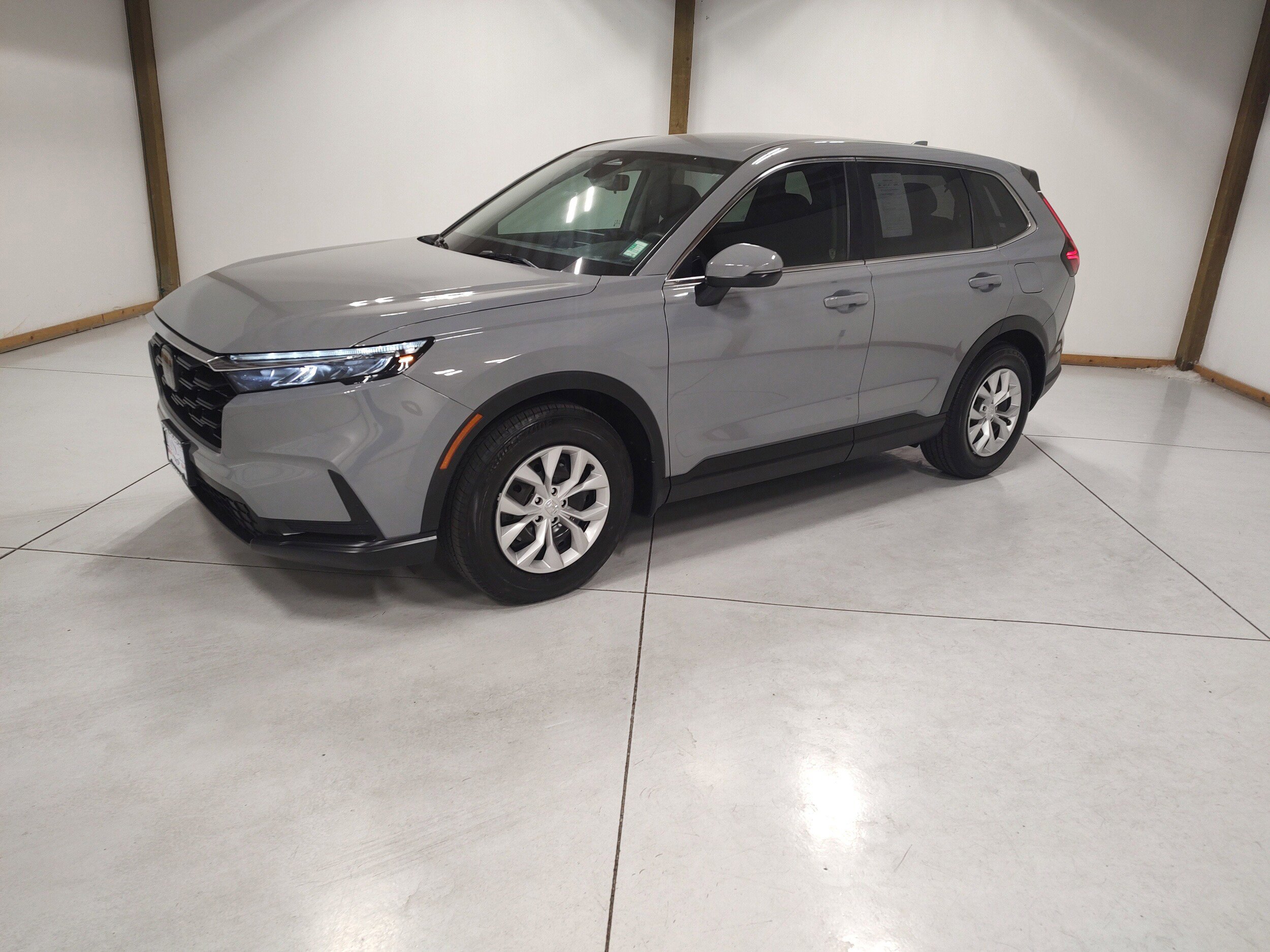 Used 2024 Honda CR-V LX image 4